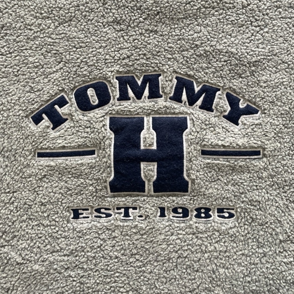 Tommy Hilfiger Gray V-Neck Sherpa Sweater